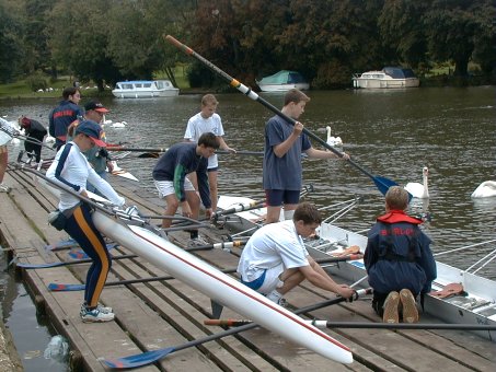 The launch pontoon